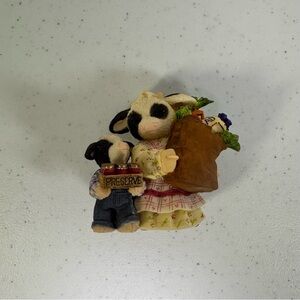 Vintage 2001 Enesco Cow Mary's Moo Moos "You Always Lend A Helping Hoof" NIB